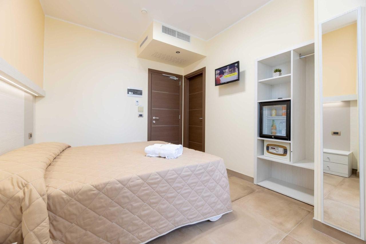 Hotel Salento Mirfran Торре-Сан-Джованні-Удженто Екстер'єр фото