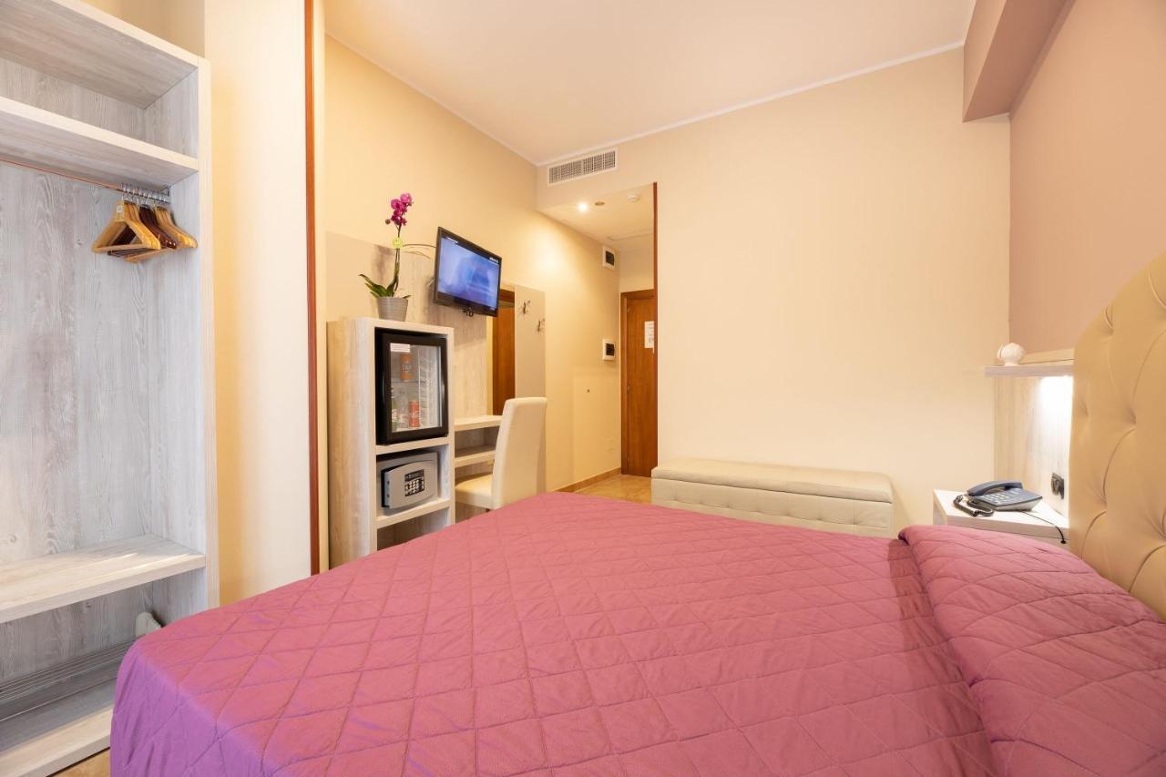 Hotel Salento Mirfran Торре-Сан-Джованні-Удженто Екстер'єр фото
