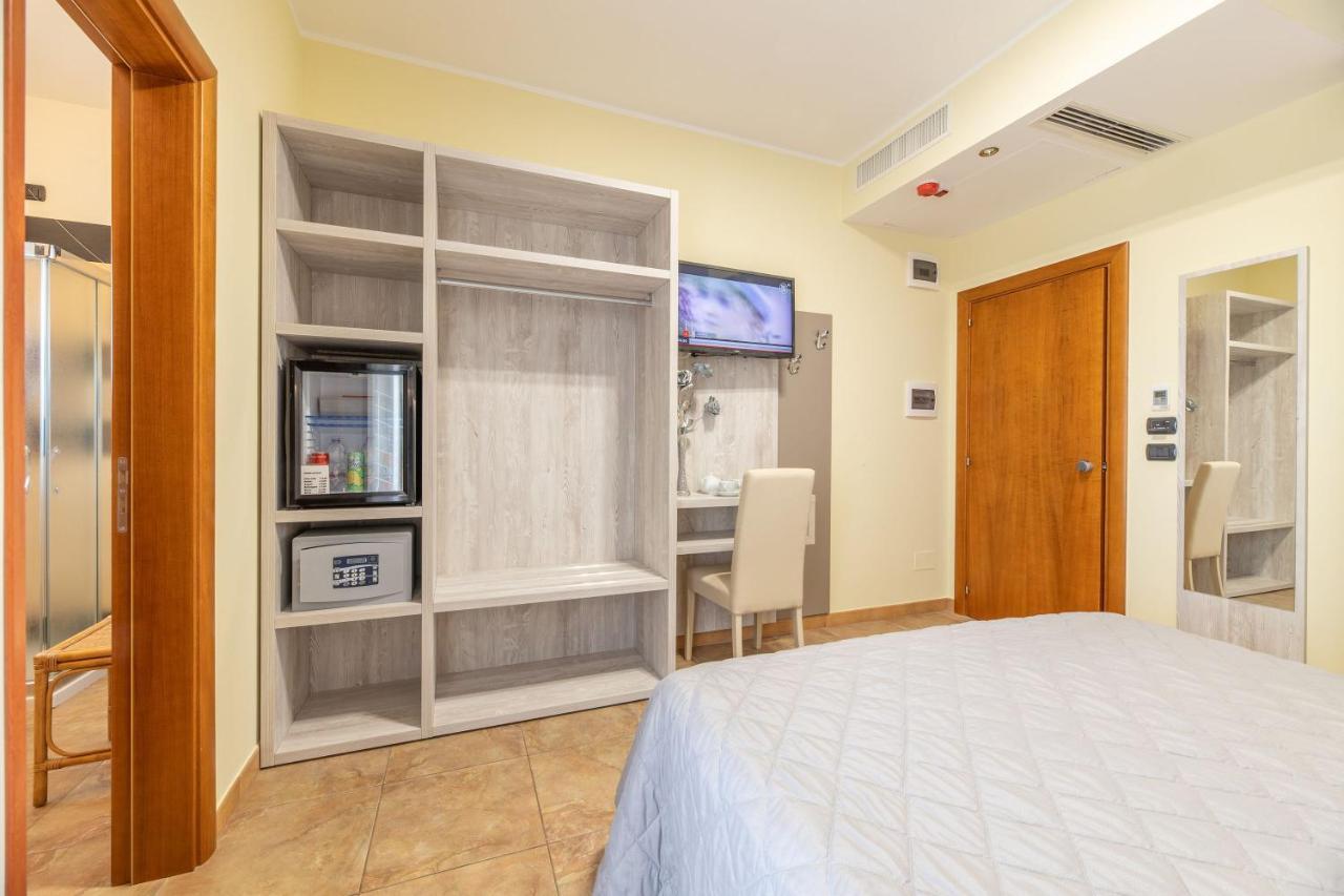 Hotel Salento Mirfran Торре-Сан-Джованні-Удженто Екстер'єр фото