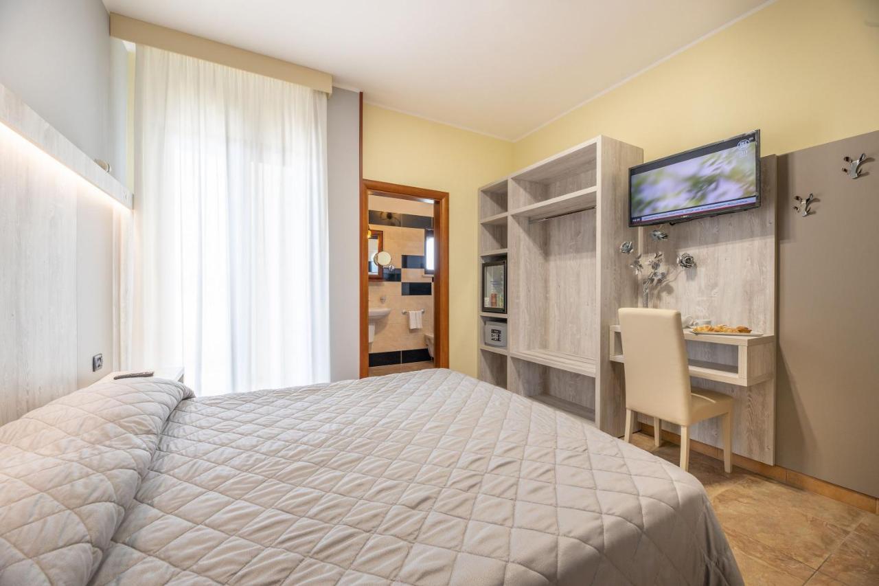 Hotel Salento Mirfran Торре-Сан-Джованні-Удженто Екстер'єр фото