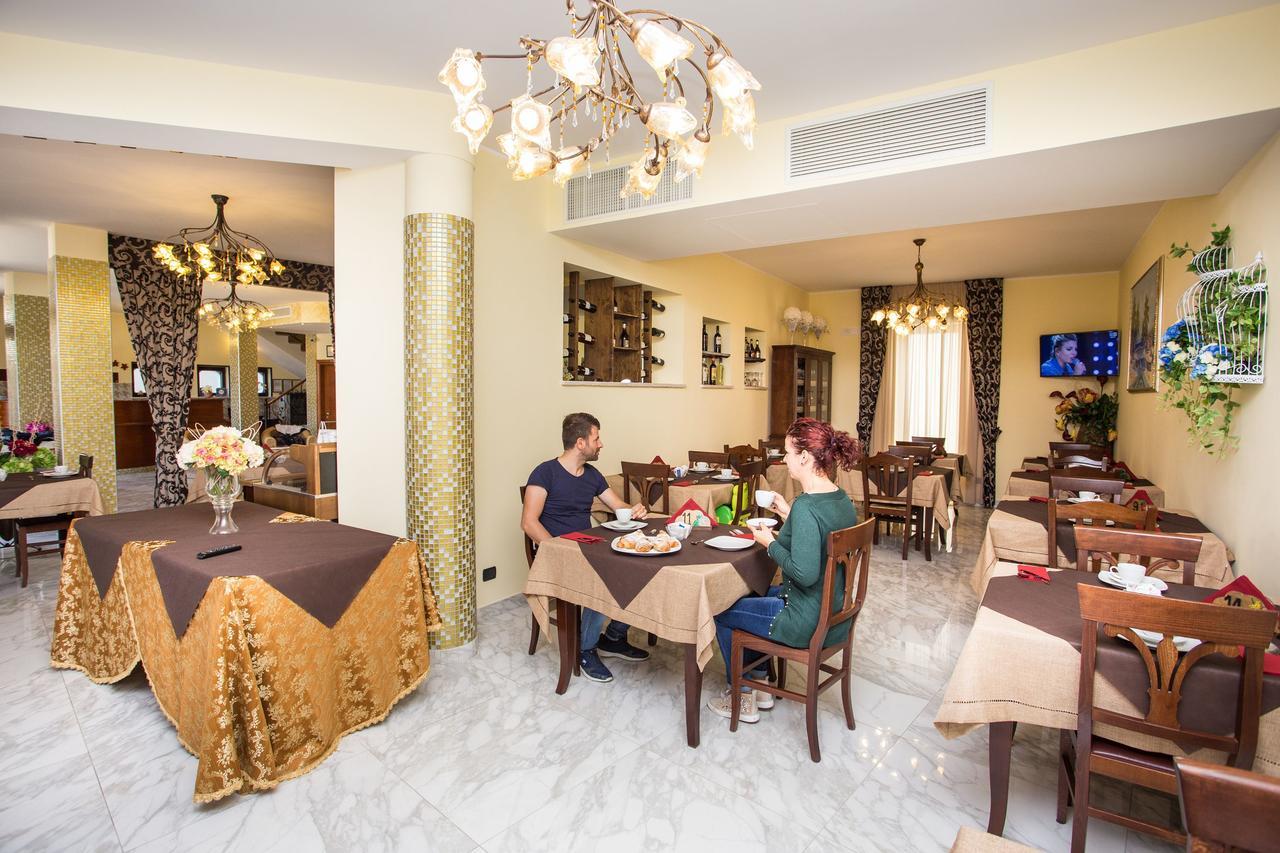 Hotel Salento Mirfran Торре-Сан-Джованні-Удженто Екстер'єр фото