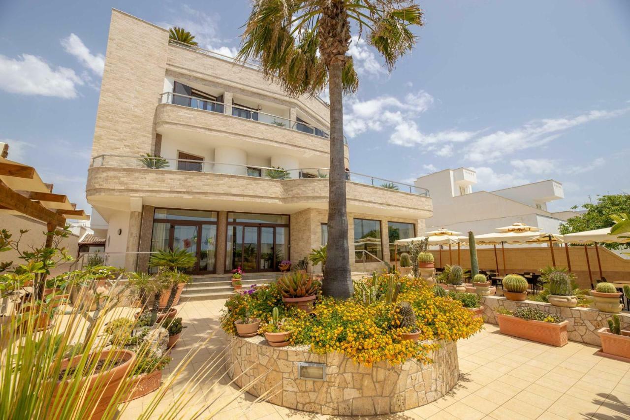 Hotel Salento Mirfran Торре-Сан-Джованні-Удженто Екстер'єр фото
